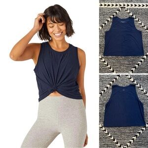 Beyond Yoga Balanced Muscle Tank Navy Spacedye Size Medium